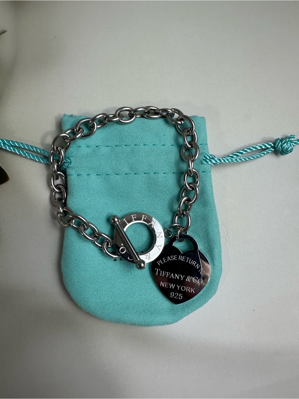 Tiffany&Co.Sterling Silver Heart Tag Toggle Bracelet with Turquoise Pouch